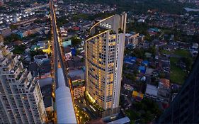 Oakwood Suites Tiwanon Bangkok